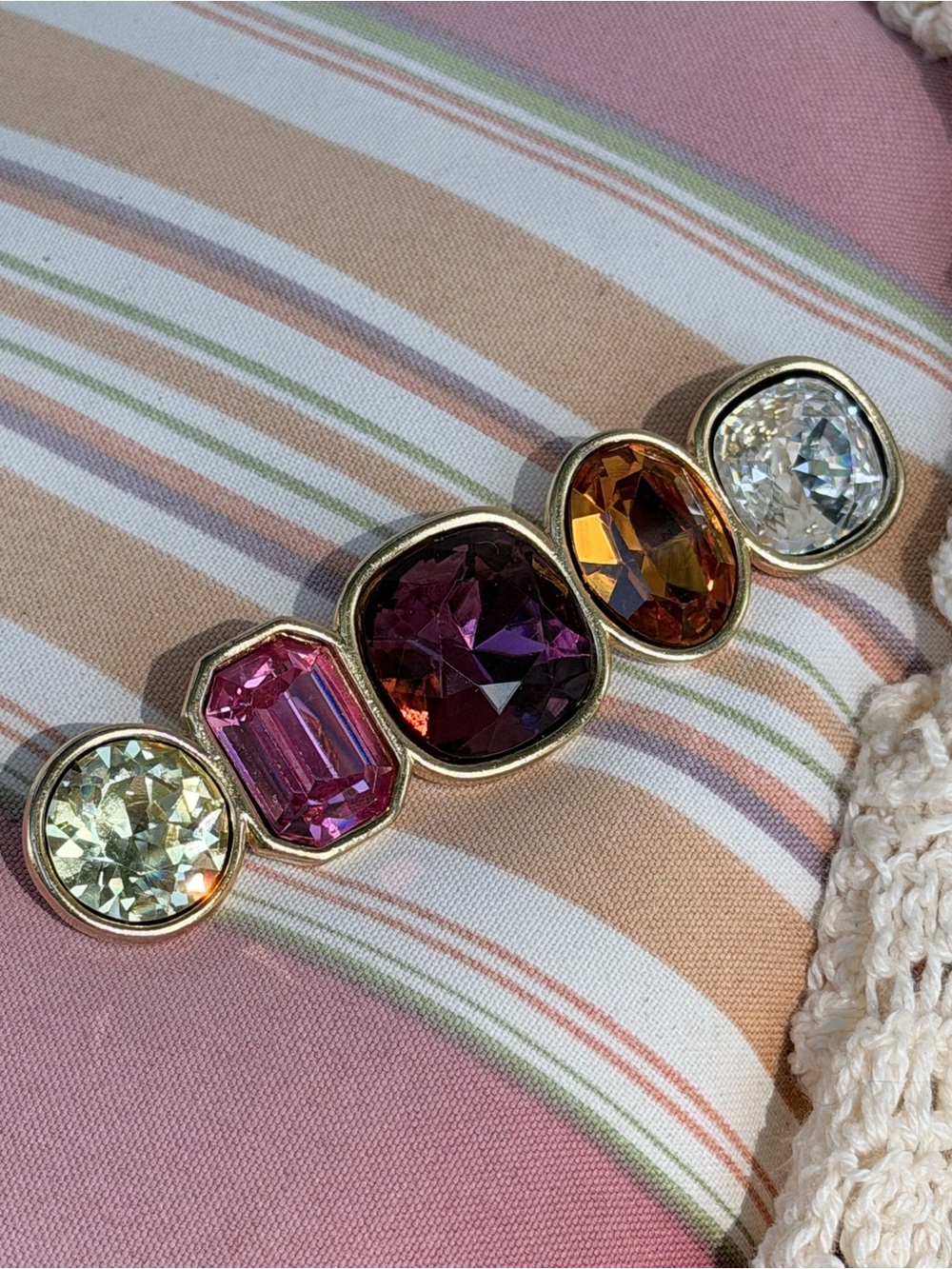 🥀Vintage YSL Yves Saint Laurent Multicolor Crystal Gemstone Brooch🥀